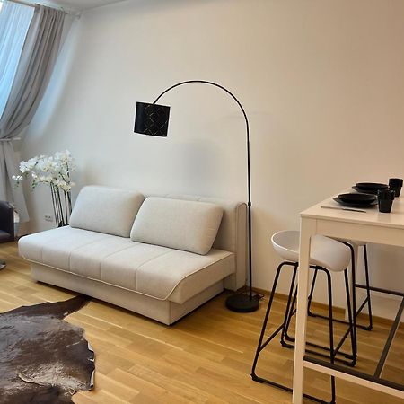"Home-Suite-Home" Im Historischen Zentrum Von Hartberg Luaran gambar